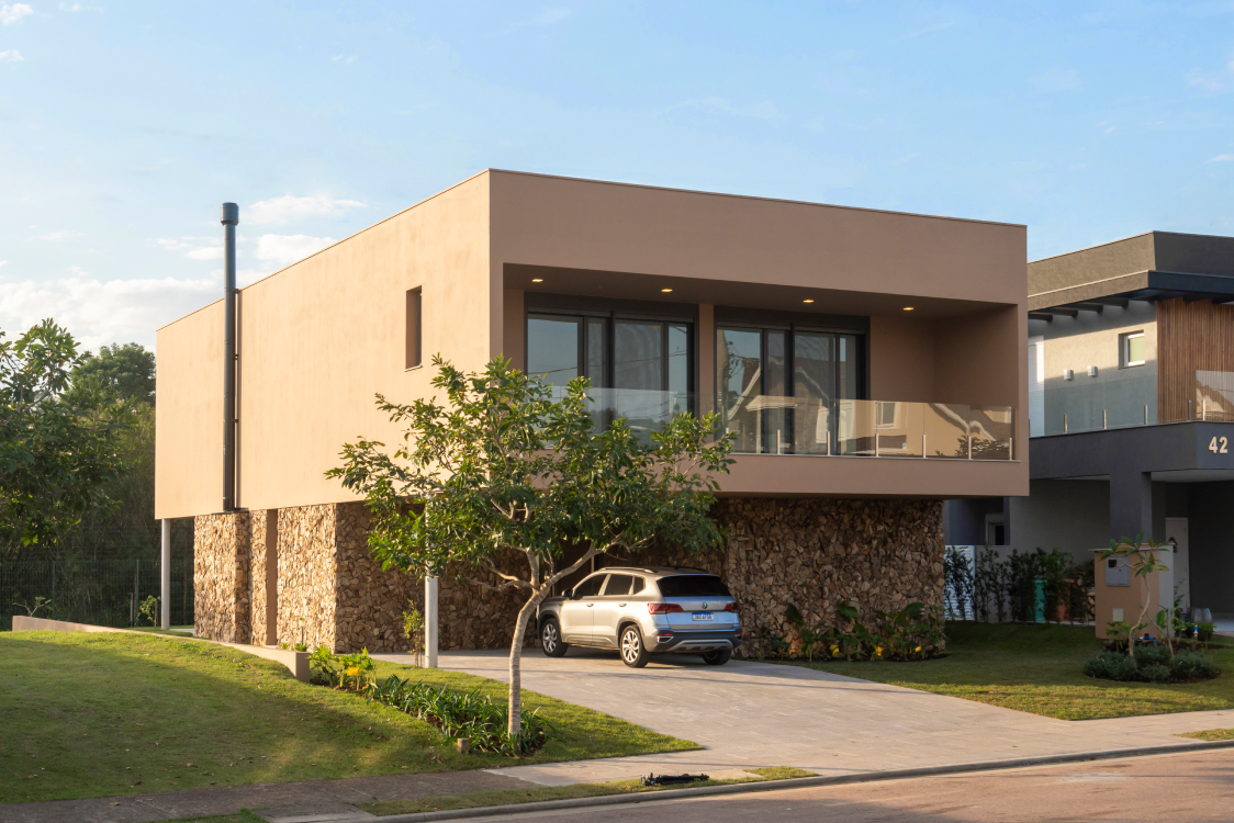 Casa-Alpha-Home
